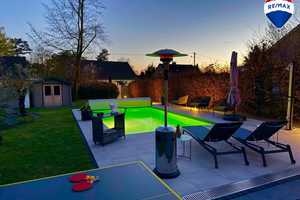 Stilvolles Einfamilienhaus mit beheiztem Pool und großzügigem Garten in Bielefeld – Nähe Flugplatz S – Bielefeld – Vorschaubild 9