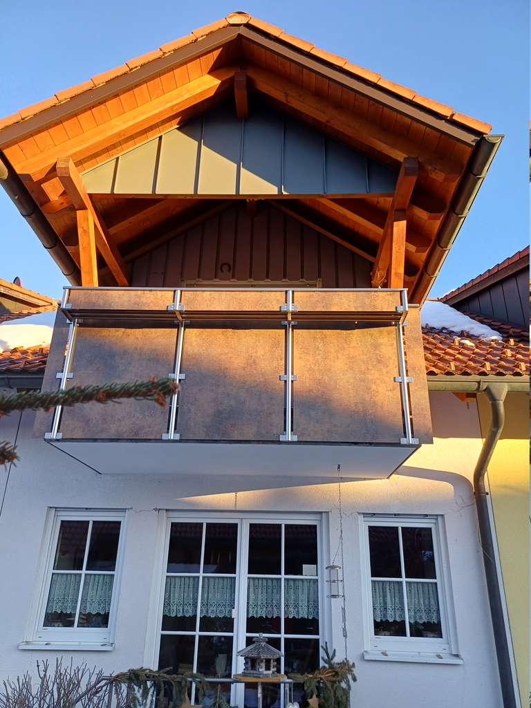 Immobilie in Oberreute - Viel Wohnraum Reihenmittelhaus mit Panorama Blick. Kurzfristig Verfügbar! - Bild 0