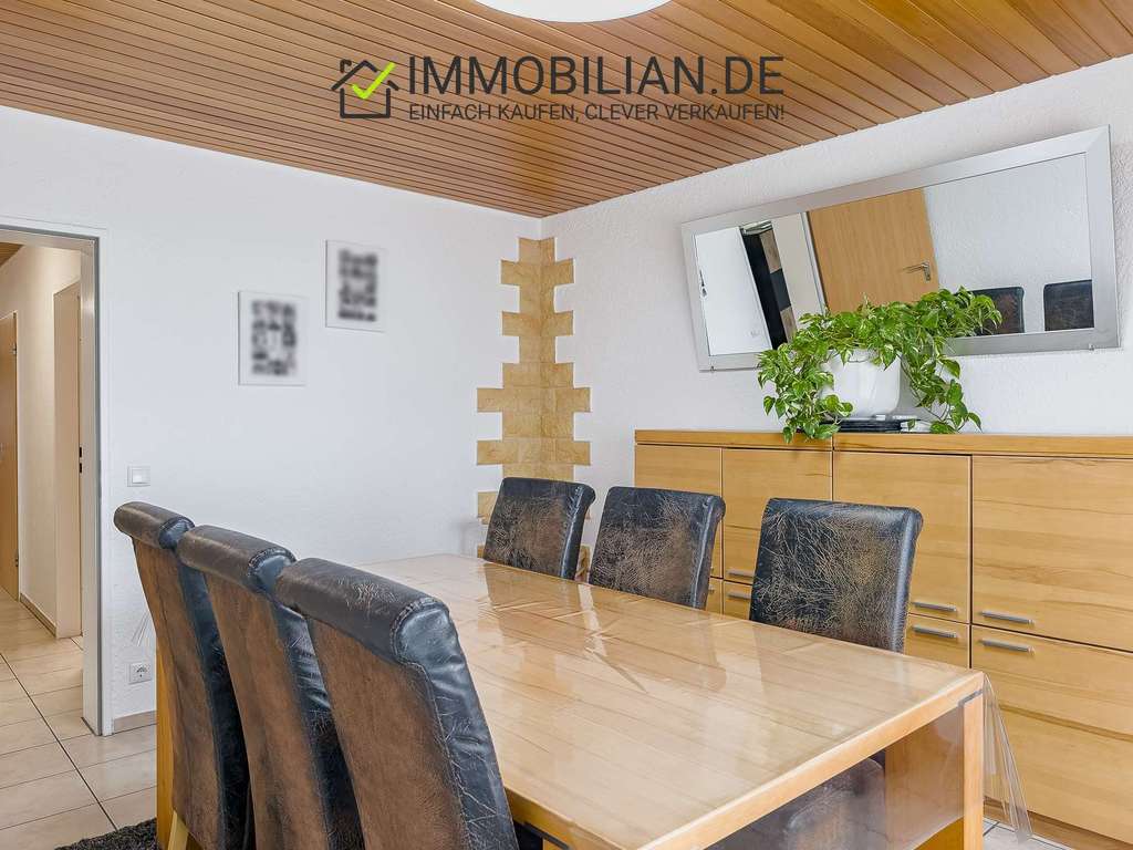 Immobilie in Plüderhausen - *** 4,5-Zimmer-Wohnung in ruhiger Lage mit Ausblick ins Remstal *** - Bild 2