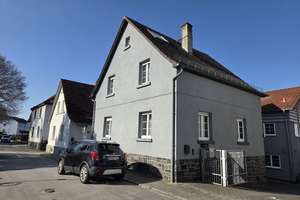 Gepflegt, familienfreundlich und sofort bezugsfrei – Falltorweg 19, 64686 Lautertal (Odenwald) – Vorschaubild 1