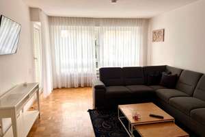 Helle 2,5-Zimmer-Wohnung mit Balkon ins Grüne | Aufzug | gute Anbindung