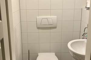 Attraktive Wohnung mit Balkon im 2. OG in Regensburg-Innenstadt – Die vollständige Adresse der Immobilie erhältst du vom Anbieter., 93047 Innenstadt, Regensburg – Vorschaubild 5