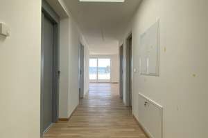 Exklusive Penthouse-Wohnung mit einzigartigem Panorama – Die vollständige Adresse der Immobilie erhältst du vom Anbieter., 75177 Nordstadt, Pforzheim – Vorschaubild 4