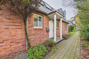 Wohntraum - Doppelhaushälfte mit Garten und Stellplatz in Marienburg