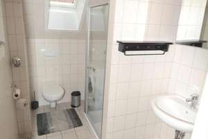 Sehr zentrale möblierte 3-Zimmerwohnung in Kiel mit Blick auf den Rathausturm – Die vollständige Adresse der Immobilie erhältst du vom Anbieter., 24103 Vorstadt, Kiel – Vorschaubild 4