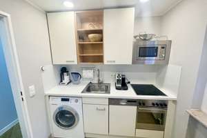 Ruhiges sonniges 1-Zimmer Apartment mit Balkon in Bogenhausen – Normannenplatz 2, 81925 Herzogpark, München – Vorschaubild 9