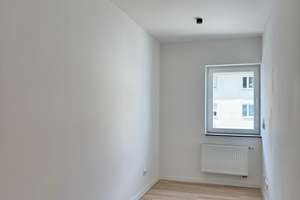 9-Zimmer-ETW mit Dachterrasse und Garage zum Erstbezug nach Kernsanierung – Die vollständige Adresse der Immobilie erhältst du vom Anbieter., 90459 Galgenhof, Nürnberg – Vorschaubild 21