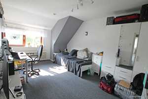 Saniertes Zweifamilienhaus mit Einliegerwohnung oder solide Kapitalanlage mit möglichen Faktor 12! – Cuxhaven (Kreis) – Vorschaubild 13