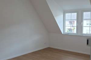 Einzelzimmer in einer gepflegten WG-Etage, ca. 13m² – Adalbertstraße 7A, 60486 Bockenheim, Frankfurt am Main – Vorschaubild 4