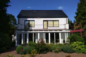 Traumlage St. Gertrud: Großes Einfamilienhaus mit Wintergarten an der Wakenitz – Die vollständige Adresse der Immobilie erhältst du vom Anbieter., 23564 Sankt Gertrud, Lübeck – Vorschaubild 3