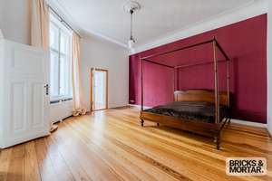 Herrschaftliche, bezugsfreie 8-Zimmer- Altbauwohnung am Ku’damm: 266 m², Kamin, Kachelofen & Loggia – Die vollständige Adresse der Immobilie erhältst du vom Anbieter., 10629 Charlottenburg, Berlin – Vorschaubild 7