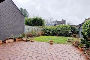 Zuhause mit Charakter, Kamin & Sauna – großzügiges Familienhaus mit Garten und Doppelgarage – Die vollständige Adresse der Immobilie erhältst du vom Anbieter., 45470 Menden-Holthausen, Mülheim an der Ruhr – Vorschaubild 11