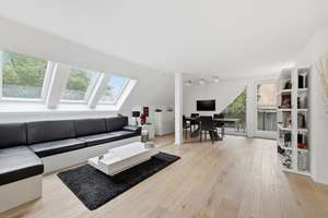 Stilvolle Designerwohnung mit Luxusausstattung: Ihr neues Zuhause in Traumlage von München-Solln! – Die vollständige Adresse der Immobilie erhältst du vom Anbieter., 81479 Solln, München – Vorschaubild 2