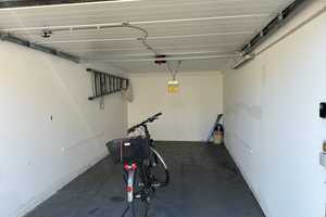 Viel Platz für eine Familie! REH mit Wintergarten und Garage in sehr schöner und ruhiger Lage! – Augsburg – Vorschaubild 23