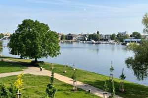 Wohnen, wo Berlin am schönsten ist: 2,5 Zimmer direkt an der Dahme! – Dahmestraße 15, 12527 Grünau, Berlin – Vorschaubild 19