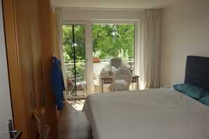 EXKLUSIV LESSINGPLATZ BALKON WANNENBAD EINBAUK. MÖGL. RENOVIERT HELL+RUHIG PARKETT 4. ETAGE/OBERBILK – Lessingstraße 61, 40227 Düsseldorf – Vorschaubild 4