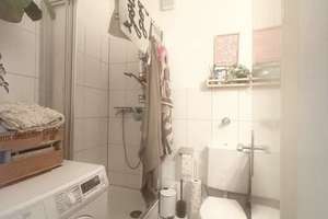 2,5 Zimmer mit Balkon und Gemeinschaftsgarten in zentraler und ruhiger Lage – Färberstraße 106, 40223 Bilk, Düsseldorf – Vorschaubild 5