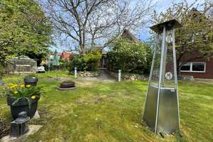 Charmantes Schätzchen: stilvolles Haus mit viel Platz, Garage + 2 Stp. - top gepflegt! – Die vollständige Adresse der Immobilie erhältst du vom Anbieter., 22850 Norderstedt – Vorschaubild 35