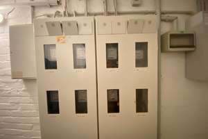 +Dielenboden in EG 3-Zimmer-Wohnung mit Balkon in gepflegter Denkmalanlage – Hannover-Kleefeld 8_13 – Die vollständige Adresse der Immobilie erhältst du vom Anbieter., 30628 Kleefeld, Hannover – Vorschaubild 27