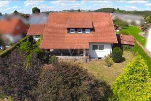 Gepflegtes Zweifamilienhaus in unverbaubarer Randlage und vielen Highlights – Die vollständige Adresse der Immobilie erhältst du vom Anbieter., 74423 Obersontheim – Vorschaubild 4