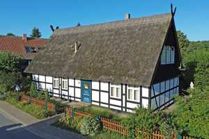 Charmantes Ensemble nahe des Nepperminer Sees: Wohnhaus, Café und Ferienwohnungen – Ostvorpommern (Kreis) – Vorschaubild 1
