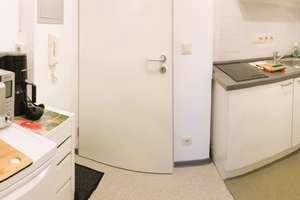 von privat:  modernes 1 -Zimmer-BusinessApartment + TGS – Blücherstrasse 6, 76185 Weststadt, Karlsruhe – Vorschaubild 3