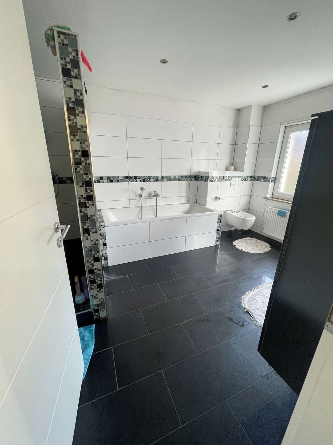 Immobilie in Lollar - ANGEBOT! Sehr schönes Einfamilienhaus mit Panaromablick, Parterre-Wohnung und Lagerfläche in Lollar - Bild 20