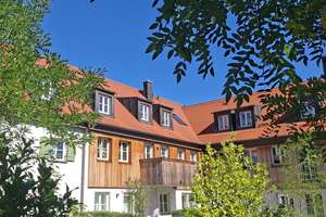 ** Moderne Terrassenwohnung am Pfanzeltplatz (Altperlach) - Parkett - Fußbodenheizung - TG **