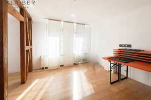 Schatztruhe am Pommeranzengarten zum Renovieren mit Garage und Dachterrasse. – Böblingen (Kreis) – Vorschaubild 3