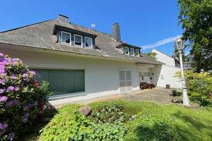 D-Urdenbach Freistehende Villa!!!Einmalige Chance mit Rheinblick..Die richtige Entscheidung für 2026 – Die vollständige Adresse der Immobilie erhältst du vom Anbieter., 40593 Urdenbach, Düsseldorf – Vorschaubild 16