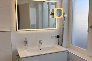 Urban Living - 3 ZKBBT EBK, vollmöbliertes Loft-Penthouse Nähe der Bielefelder Altstadt – Falkstraße 3, 33602 Mitte, Bielefeld – Vorschaubild 18