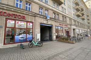Stilvolle Altbauwohnung mit 3 m Deckenhöhe in Bestlage an der Karl-Marx-Allee – Karl-Marx-Allee  68, 10243 Friedrichshain, Berlin – Vorschaubild 17