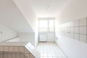 Attraktive Dachgeschosswohnung mit viel Tageslicht in Krefeld Benrad-Nord – Die vollständige Adresse der Immobilie erhältst du vom Anbieter., 47803 Benrad-Nord, Krefeld – Vorschaubild 5