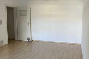 Schöne 2-Zimmer-Wohnung mit Balkon und EBK in Karlsruhe – Die vollständige Adresse der Immobilie erhältst du vom Anbieter., 76133 Innenstadt-West, Karlsruhe – Vorschaubild 6