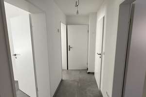 Erstvermietung :  TOP-Sanierte 2 Zimmer Citywohnung mit Terrasse & Garten fußläufig zum Rhein – Kommanderiestraße XX, 53111 Bonn-Zentrum, Bonn – Vorschaubild 3