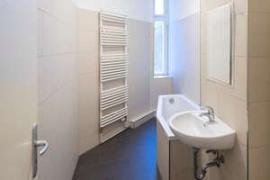 Prenzlauer Berg Klassiker | Bezugsfreie 2-Zimmer-Altbauwohnung mit Balkon! – Driesener Straße 29a, 10439 Prenzlauer Berg, Berlin – Vorschaubild 8
