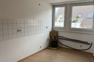 3,5-ZKB-Dachgeschoss-Wohnung in Alt-Käfertal mit zwei Balkonen mit traumhaftem Blick ins Grüne – Die vollständige Adresse der Immobilie erhältst du vom Anbieter., 68309 Käfertal, Mannheim – Vorschaubild 8