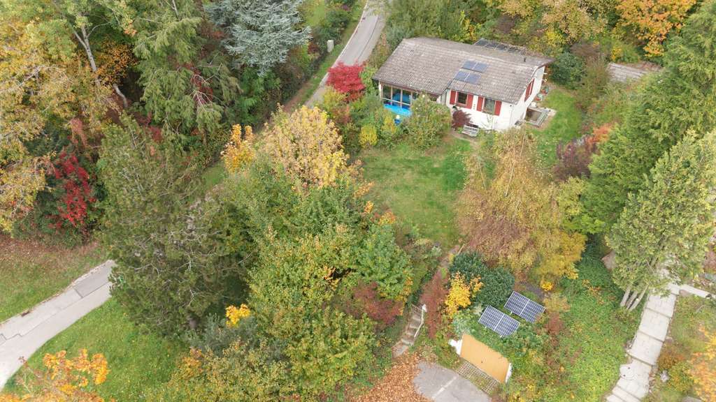 Immobilie in Attenkirchen - Bungalow in ruhiger Lage mit großem Grundstück – Bestand & Neubaupotenzial Einfamilienhaus - Bild 0