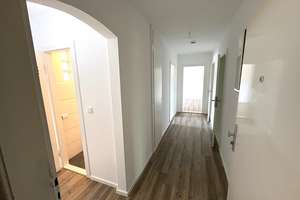 Wie für uns gemacht! Renovierte vier Zimmer Wohnung frei! – Drosselstr. 1, 26316 Varel – Vorschaubild 3