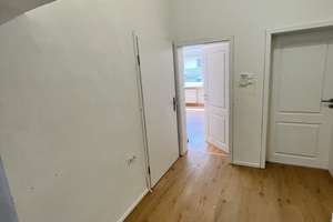 Frisch Sanierte 3,5 Zimmer Wohnung im Zentrum von Feudenheim (3 Zimmer, Esszimmer, Küche, Bad) – Die vollständige Adresse der Immobilie erhältst du vom Anbieter., 68259 Feudenheim, Mannheim – Vorschaubild 3