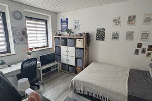Helle möblierte 1-Zimmer-Altbauwohnung in Toplage Altstadt/Sanderau