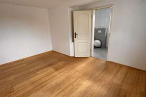 Freundliches Reihenhaus mit drei Zimmern in Leverkusen Manfort  – Heidehöhe 22, 51377 Manfort, Leverkusen – Vorschaubild 29