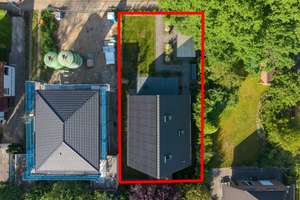 Exklusives Designerhaus am Naturschutzgebiet in Poppenbüttel – energieeffizient und bezugsbereit – Die vollständige Adresse der Immobilie erhältst du vom Anbieter., 22399 Poppenbüttel, Hamburg – Vorschaubild 2