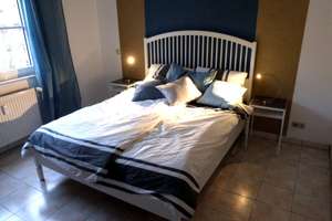 Provisionsfrei...Helle 2-Zimmer Wohnung im 5. OG mit Balkon und Garage in Saarbrücken – Die vollständige Adresse der Immobilie erhältst du vom Anbieter., 66111 St. Johann, Saarbrücken – Vorschaubild 2