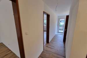 Frisch sanierte 3,5‑Zimmer‑Wohnung mit Balkon & neuer EBK – Die vollständige Adresse der Immobilie erhältst du vom Anbieter., 70378 Mühlhausen (Ortsteil), Stuttgart – Vorschaubild 12