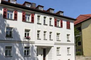 Stilvoll wohnen in der Au - hochwertige 2-Zimmer-Altbauwohnung in unmittelbarer Isarnähe