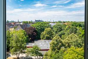 Westbalkon & Skylineblick – Leerstehende 2-Zimmer-Wohnung in Köln – Die vollständige Adresse der Immobilie erhältst du vom Anbieter., 51103 Höhenberg, Köln – Vorschaubild 2