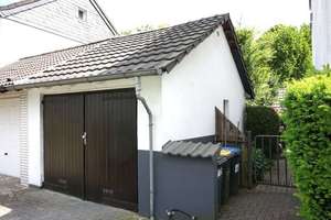 Gepflegtes und vermietetes Zweifamilienhaus in angenehmer Wohnsiedlung mit guter Infrastruktur – Die vollständige Adresse der Immobilie erhältst du vom Anbieter., 47249 Buchholz, Duisburg – Vorschaubild 3