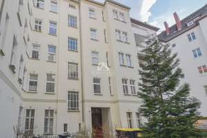 INTERESSANTE UND KLASSISCH SCHÖNE ALTBAUWOHNUNG! RUHIG LAGE IM GARTENHAUS! PROVISIONSFREI! – Greifswalder Straße 150, 10409 Prenzlauer Berg, Berlin – Vorschaubild 20