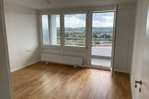 Sanierte 3-Zimmer-Wohnung in attraktiver Lage – 70567 Möhringen-Ost, Stuttgart – Vorschaubild 3